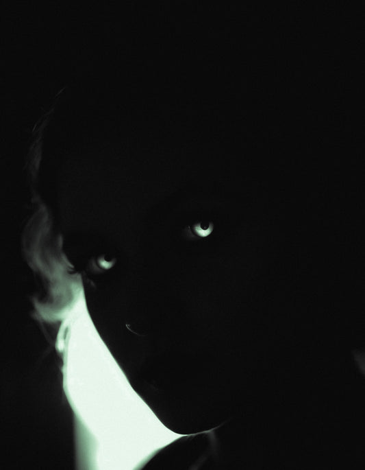 Hypnotiq - Licencia Comercial Exclusiva 1 de 1 (Arte de Portada)